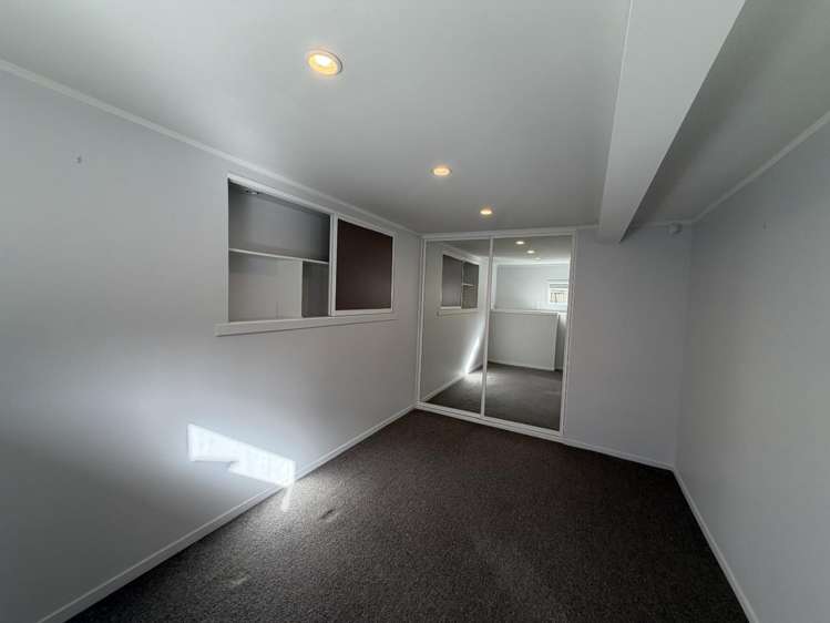 135 Market Road 1662_12