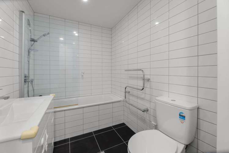 208/10 Fox Street Parnell_16