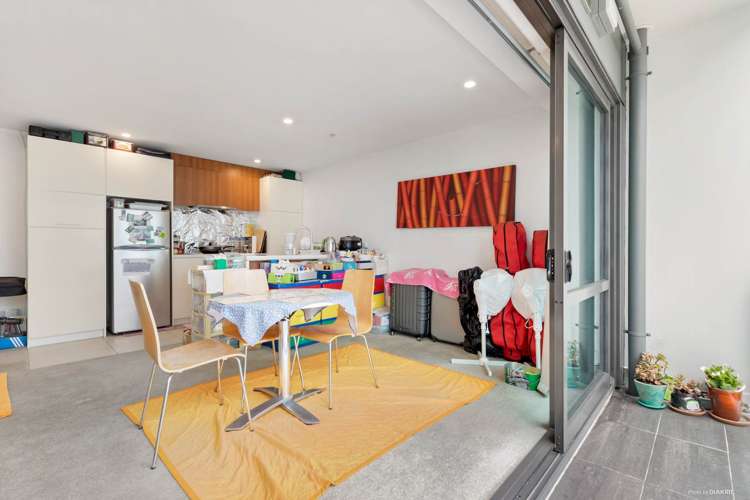 227/6 Dockside Lane Auckland Central_7