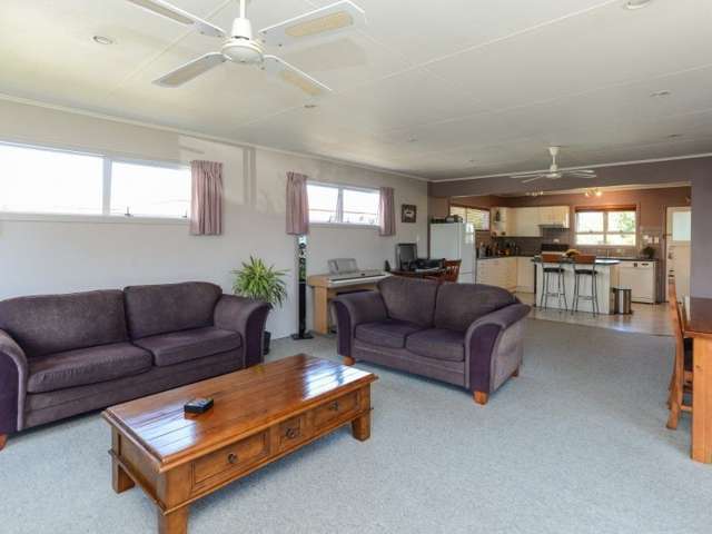 28 Hyla Road Haumoana_2