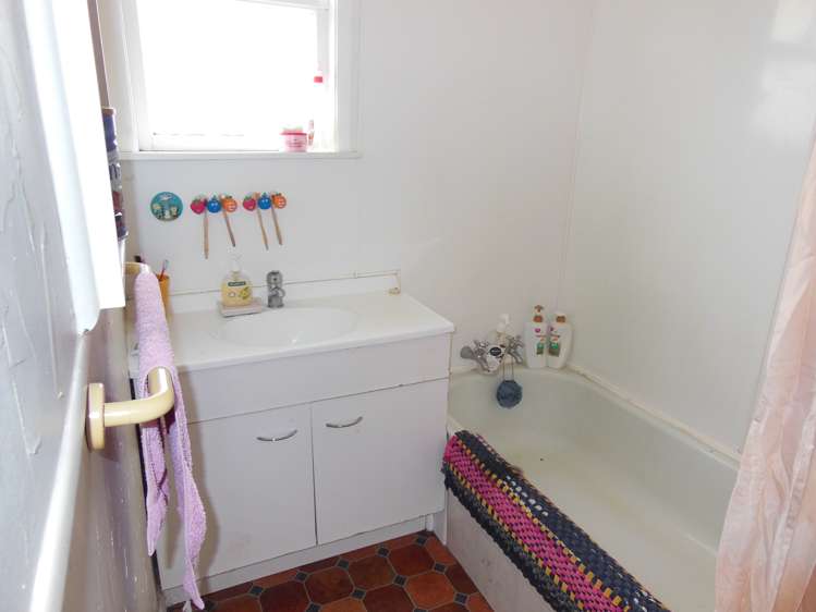 20 Charles Crescent Putaruru_13