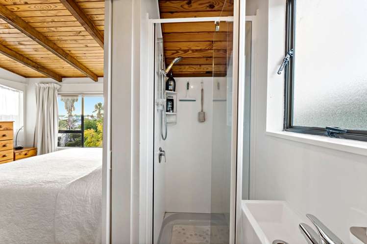 21a Walbrook Road Manly_16