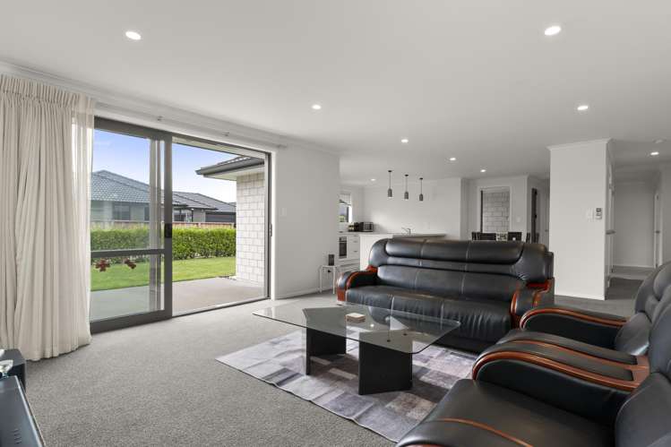 63 Hastings Road Pyes Pa_6