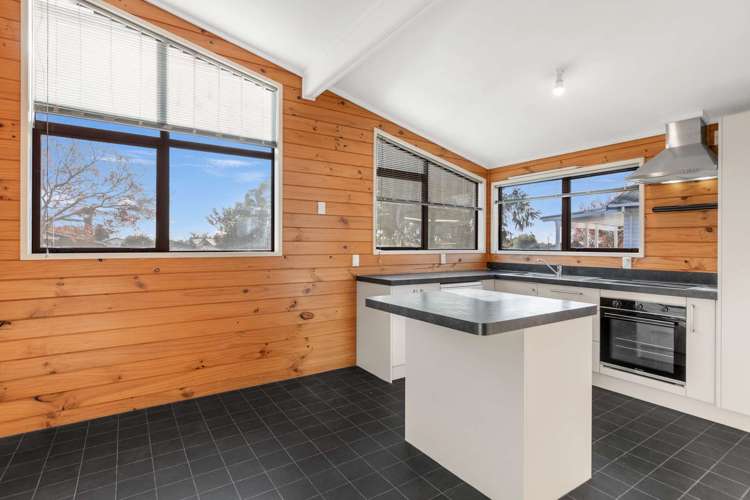 4 Kebbell Avenue Levin_6