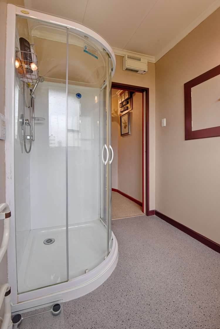 12 Manse Street Clinton and Surrounds_11