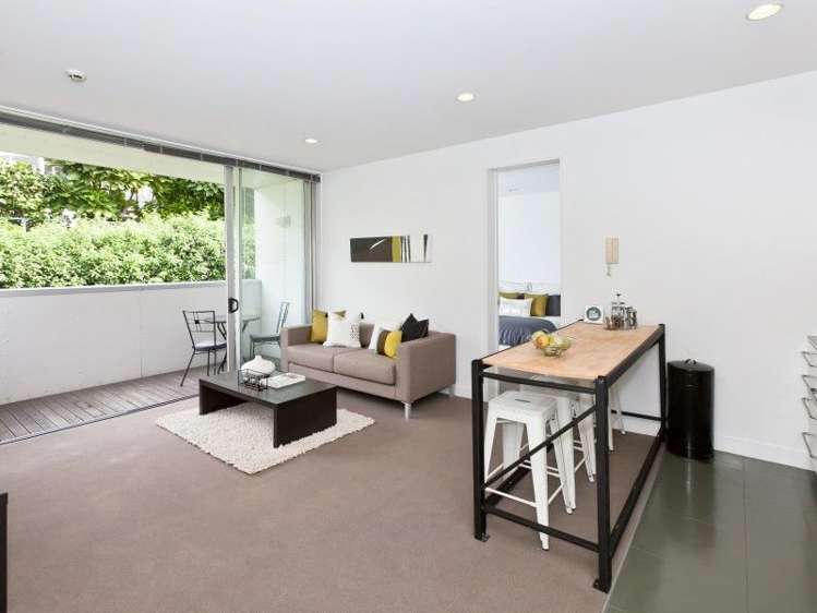 305/22 Fisher-Point Drive Auckland Central_1