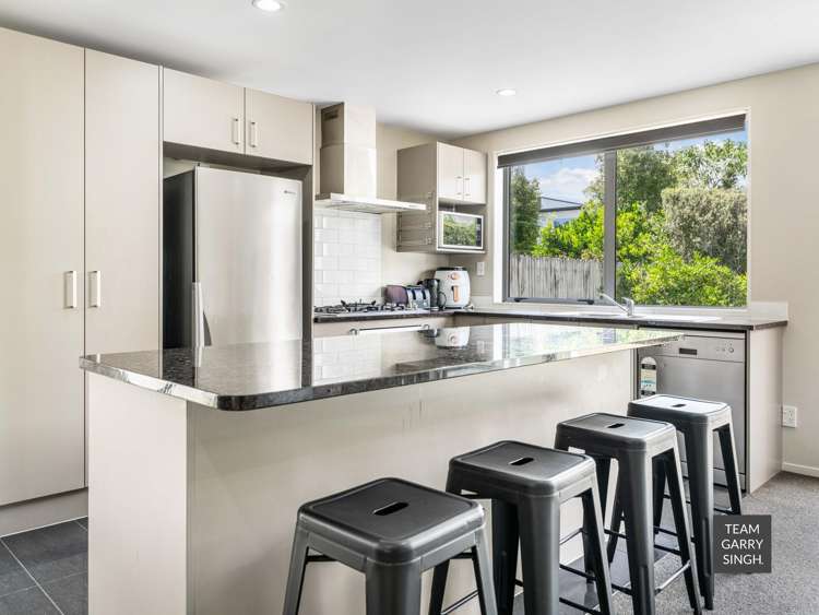 30 Phar Lap Crescent Takanini_4
