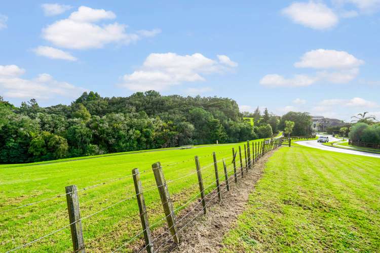 8 Kenley Heights Flat Bush_23