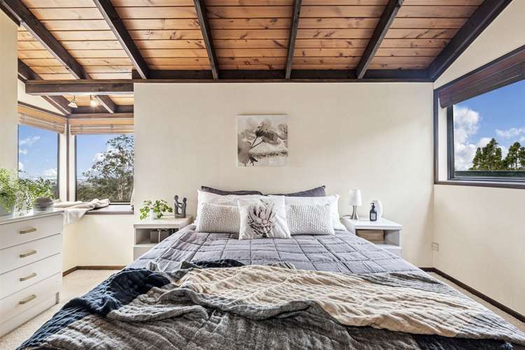 21 Longfellow Parade Glen Eden_26