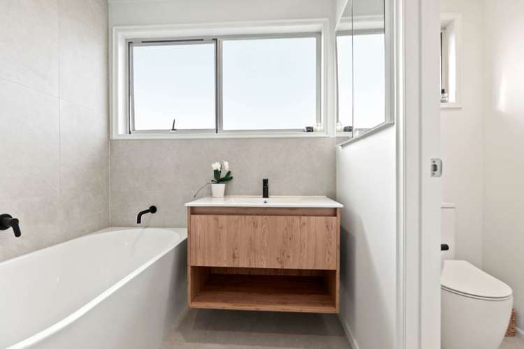 1/28 Long Drive St Heliers_14