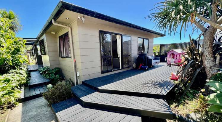 14 James Street Raglan_19