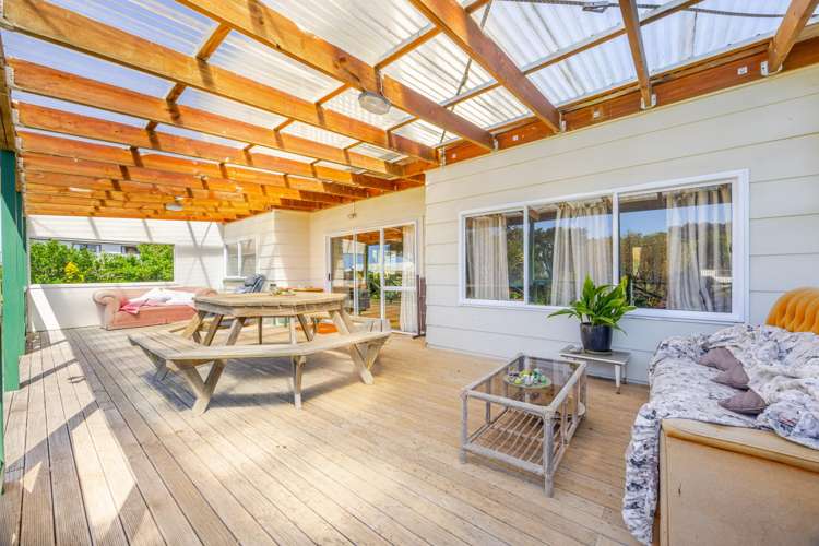 25 Beach Road Porangahau_9