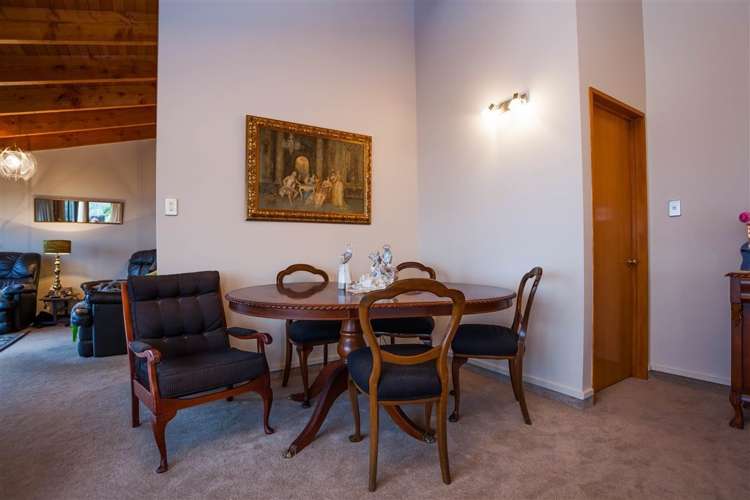 6 Cecil Wood Way Richmond Hill_9