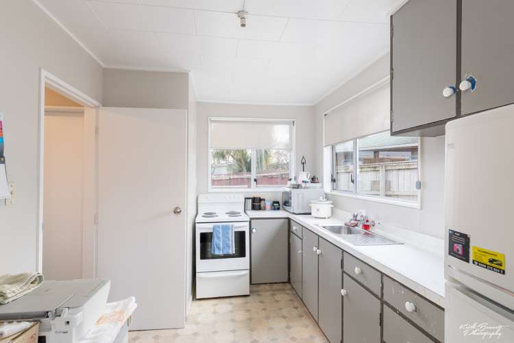 8j Montgomery Crescent Clouston Park_5