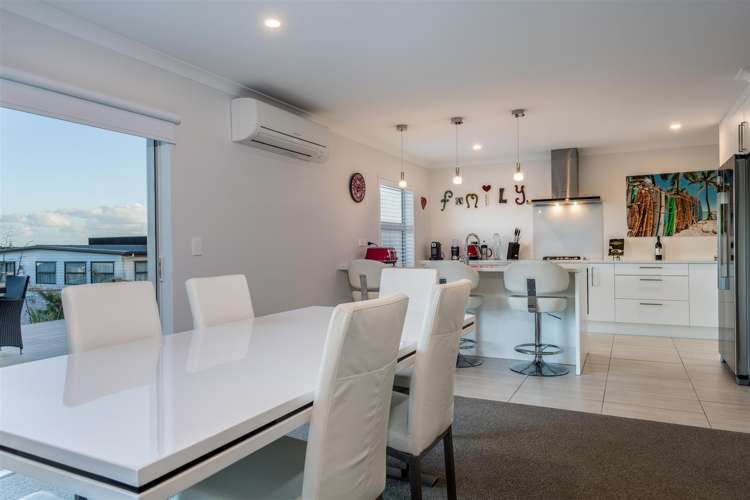 5 Eastreef Court Long Bay_11