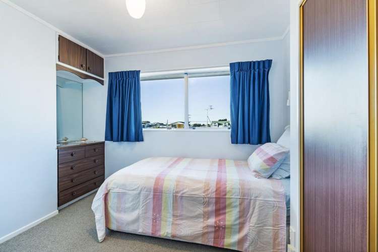 3/12 Beach Street Fitzroy_12