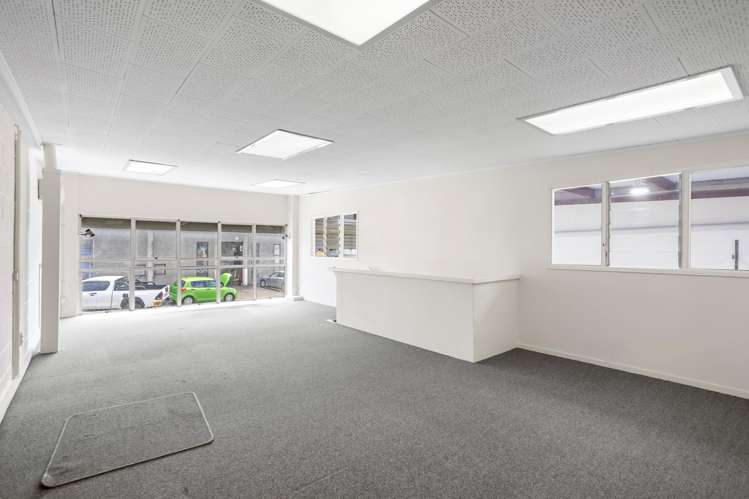 2/8 Ashfield Road Wairau Valley_6