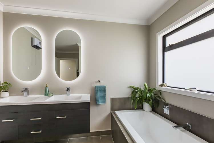 75 Squire Drive Awatoto_18