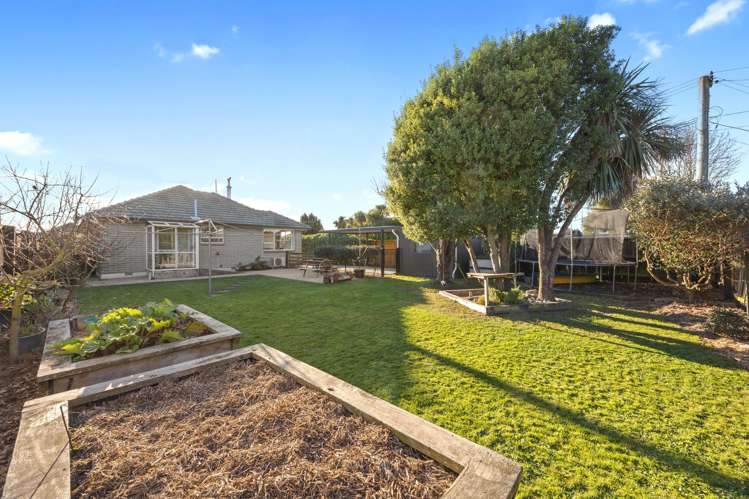 42 Gould Crescent Woolston_12