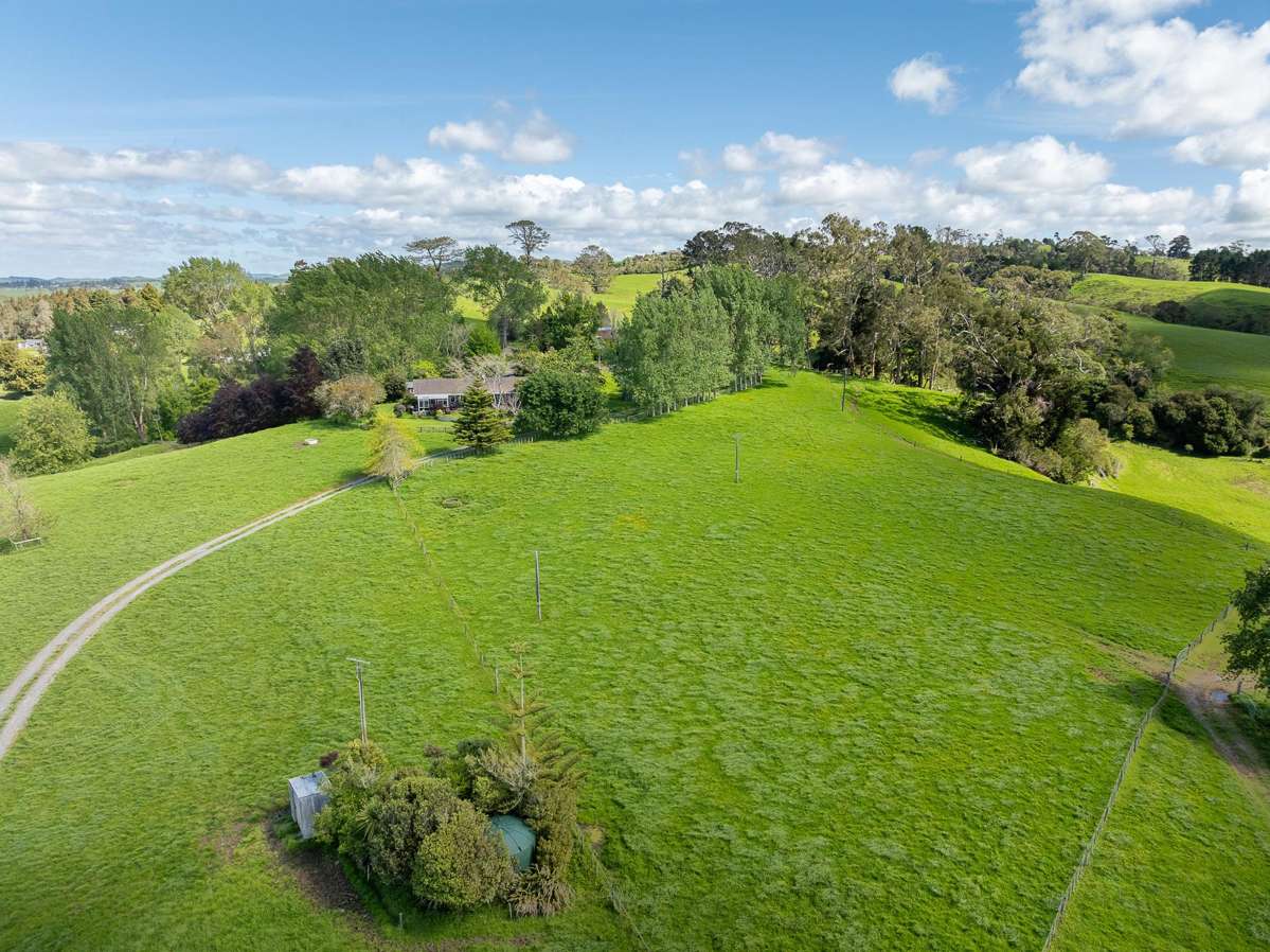 1232B Hetherington Road_3