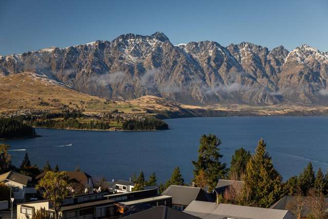 6 Aspen Grove, Queenstown