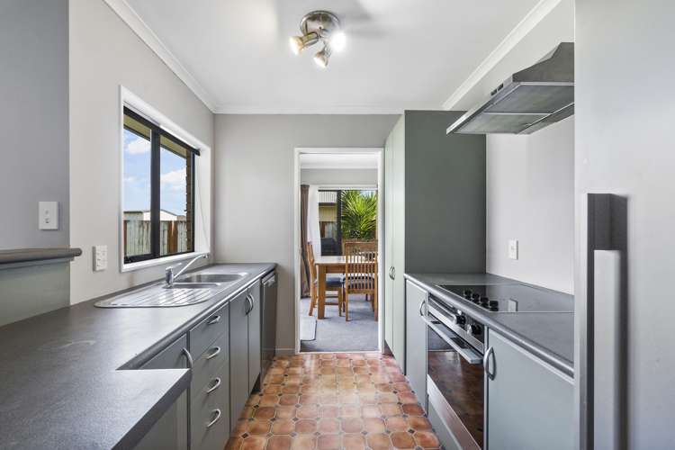 9 Farringdon Avenue Rototuna North_3