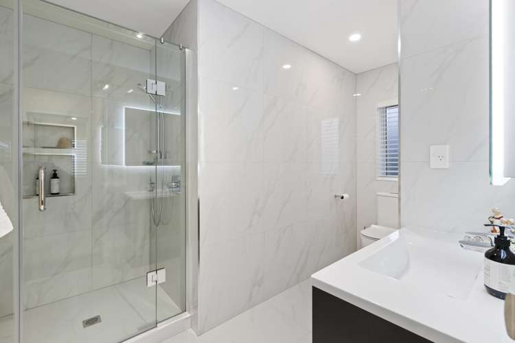 3 Paige Road Orewa_19