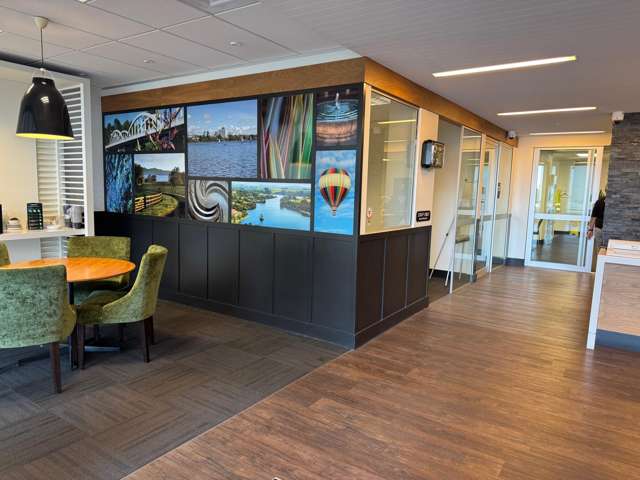 411-415 Victoria Street Hamilton Central_2