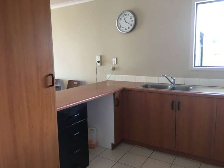 16 Oakleigh Avenue Takanini_7