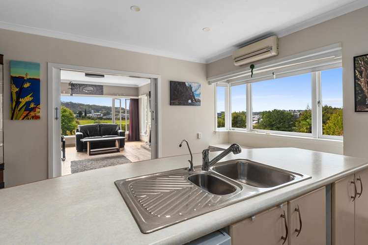 272 Western Hills Drive Avenues_4