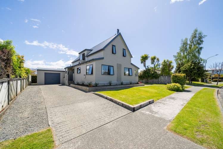 7 Bowen Street Te Anau & Surrounds_1