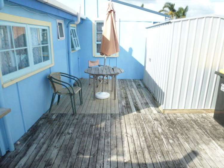 127 Ocean Road Whangamata_16