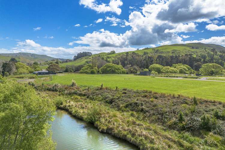 44 Punawaitai Road_5