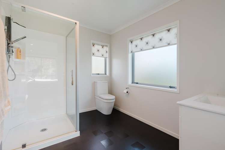 75 Woodlands Lane Te Awamutu_16