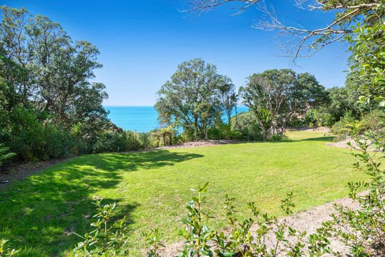 A,B,C,D,E/515 Hibiscus Coast Hway Orewa_13
