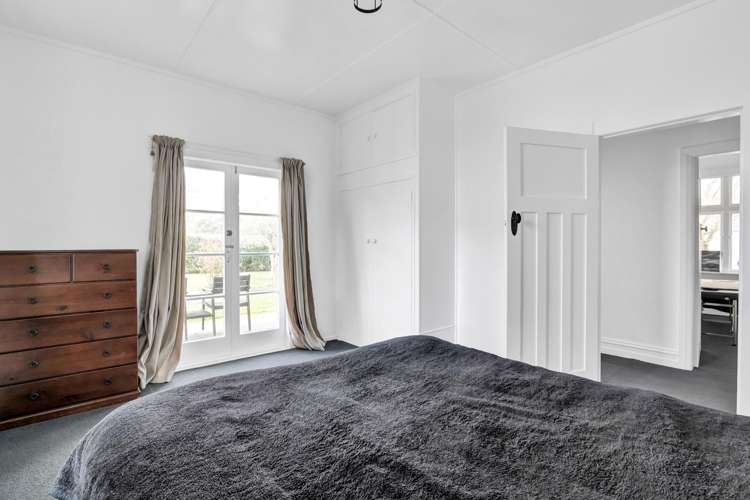 13 Page Street Stratford_13