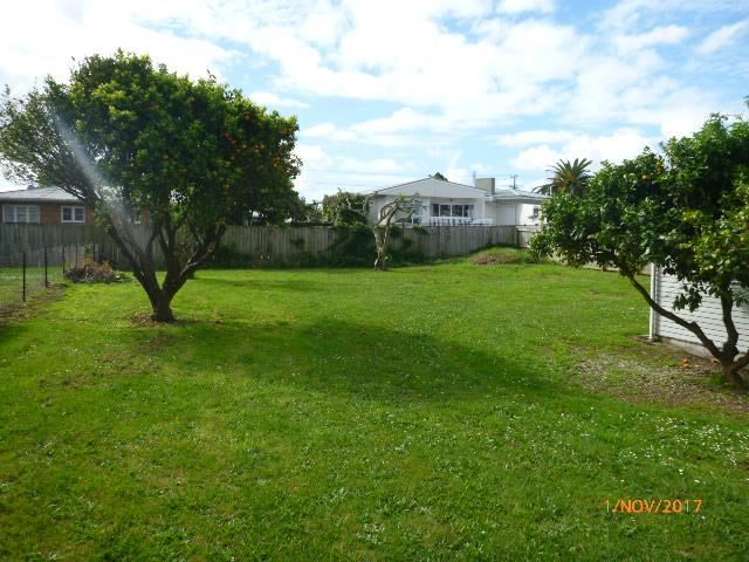 23 Edmund Hillary Avenue Papakura_15