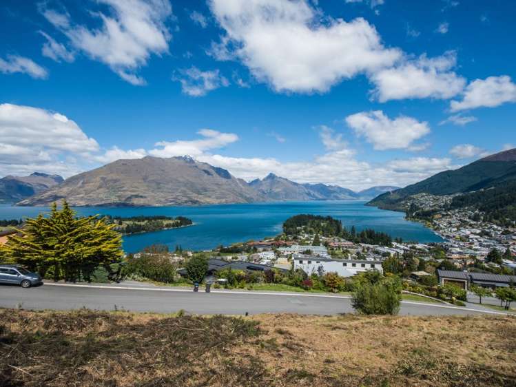 6 Manchester Place Queenstown_1