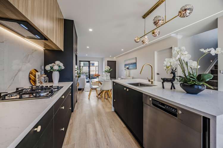 18d Buckland Road Mangere East_12