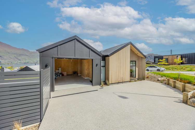 4 Dry Fly Avenue Wanaka_22