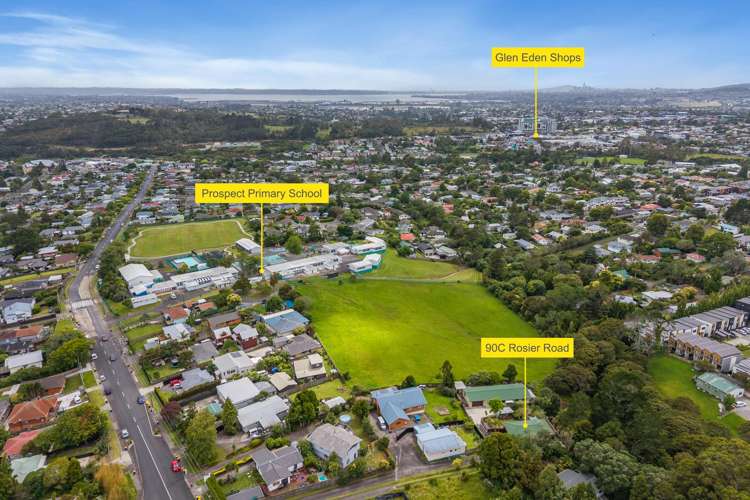 90C Rosier Road Glen Eden_18