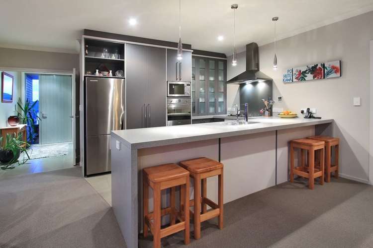 24 Kahurangi Heights Aotea_1