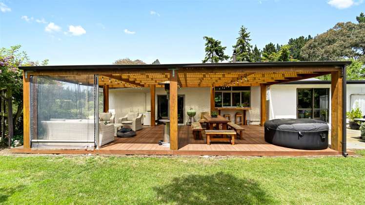 986 Selwyn Road Burnham_10