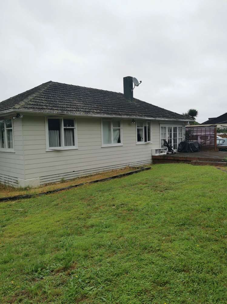 84 Arimu Road Papakura_15