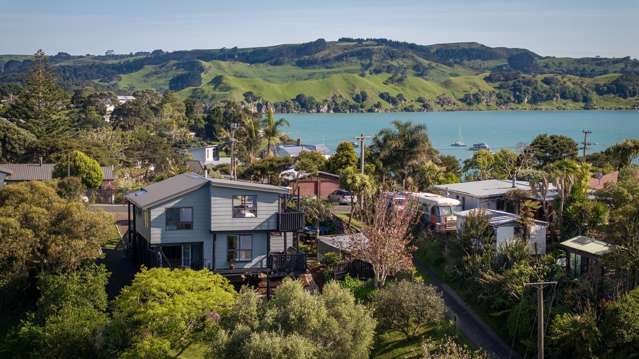 1 Bay View Road Raglan_3