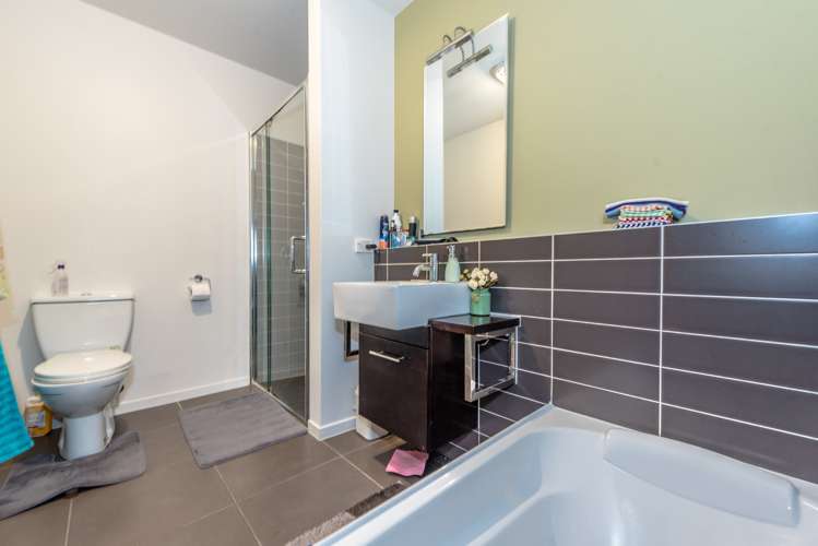 2/21 Wellington Street Hamilton East_7