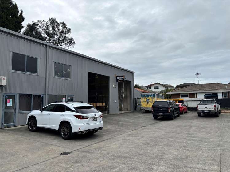 Unit 3-4/10a Hynds Road Greerton_2