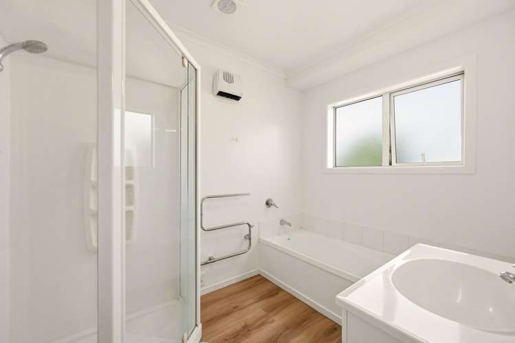 10 Missy Crescent Mount Pisa_14