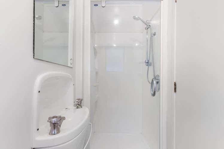 2/34 Nordon Place Remuera_6