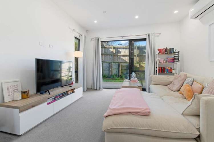 4/112 Moore Street 10679_5